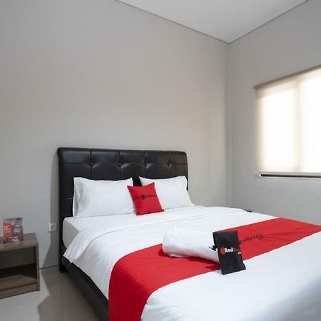 Reddoorz Plus Near Jiexpo Kemayoran Jakarta Extérieur photo